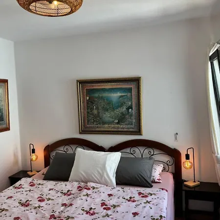 Im Herzen Von Puerto Del Carmen By Interhome Daire Tías