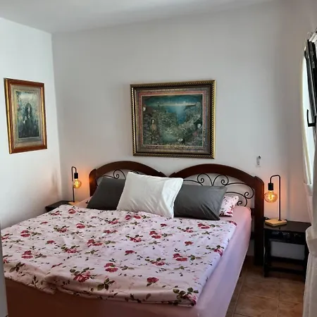 Daire Im Herzen Von Puerto Del Carmen By Interhome Tías