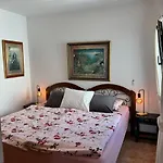 شقة Im Herzen Von Puerto Del Carmen By Interhome تياس